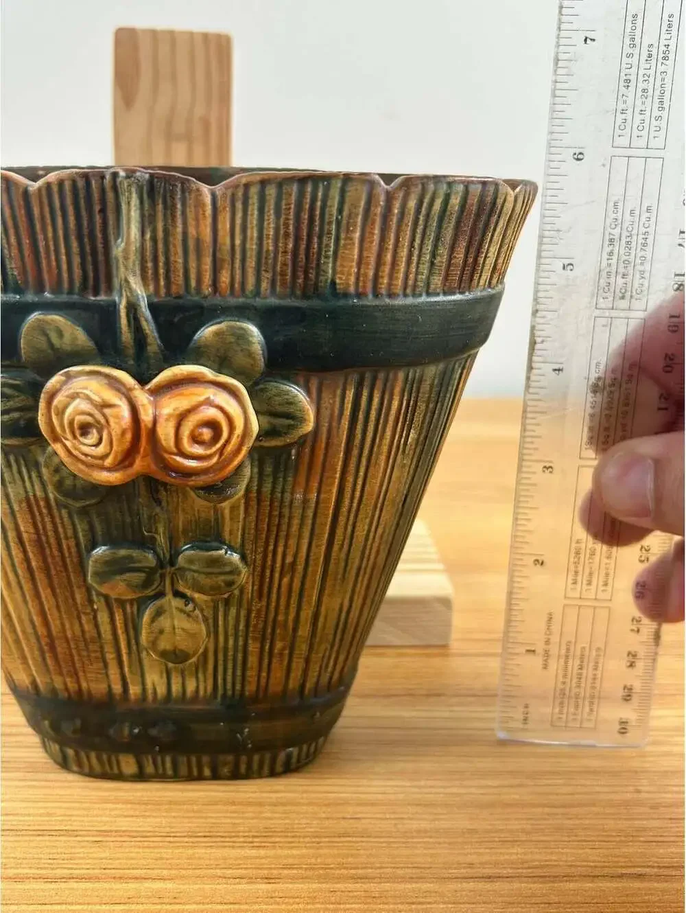 Weller Art Pottery Woodrose 1920s Brown Wall Pocket